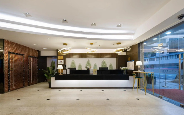 Wings Hotel