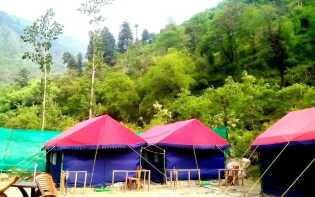 Tirthan Holidays Camp & Cottages