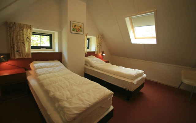 Detached holiday home with dishwasher, in a nature reserve