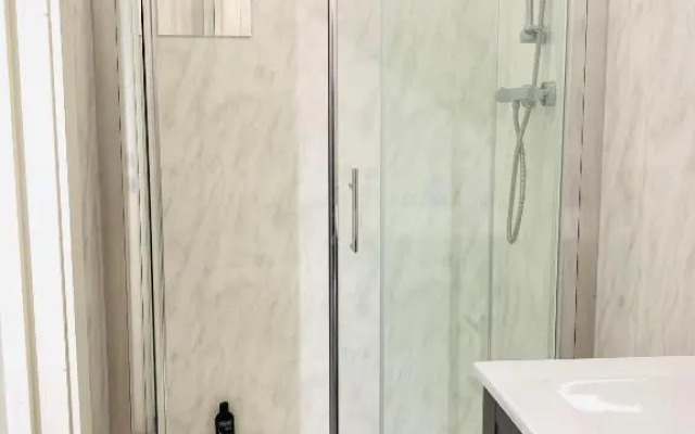 Elthorne Luxury Apartments - Uxbridge