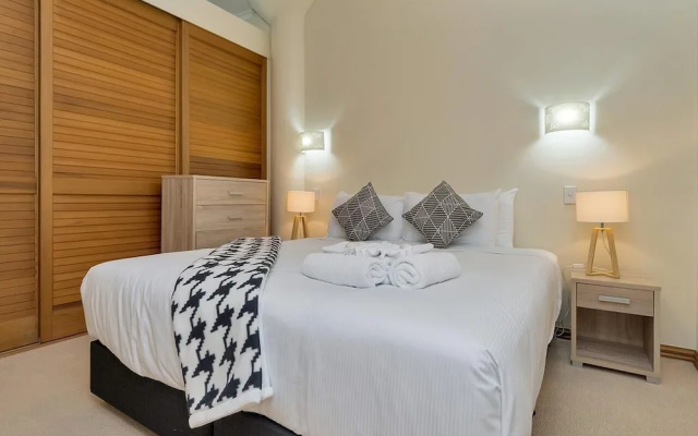 QV Princes Wharf Sunny 1 Bedroom - 653