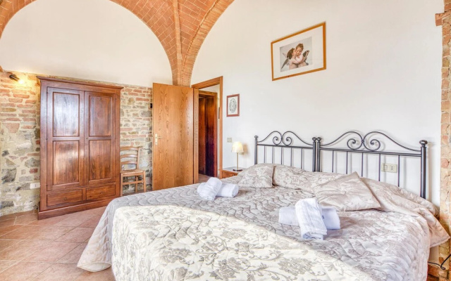 Amazing Home in Montaione With 6 Bedrooms and Wifi