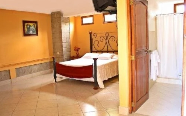 Hotel Las Orquideas San Ramon