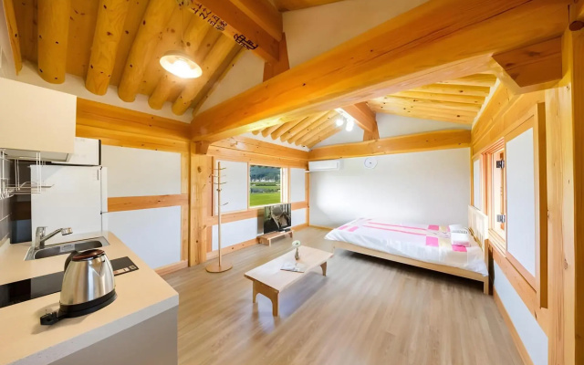 Hanok Pension Yongjang