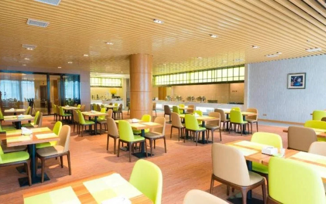 Yichang Jingzhi Meiji Hotel Wanda Binjiang Branch