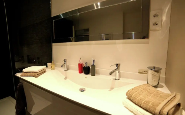 Modern Apartment near Beach in Benodet France