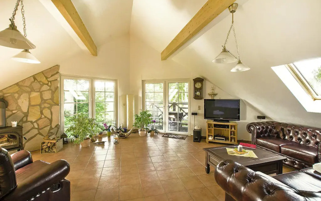 Apartment, Kenz-kustrow