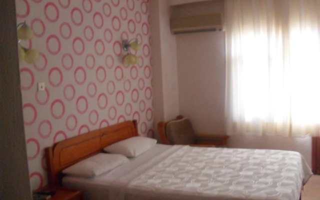 Taflan Otel