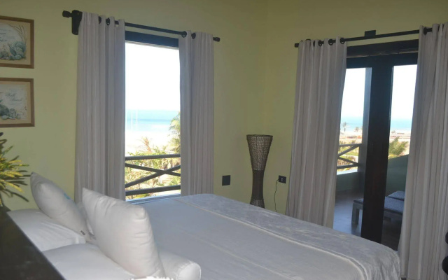 Lara Hotel