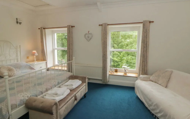 Teifi House