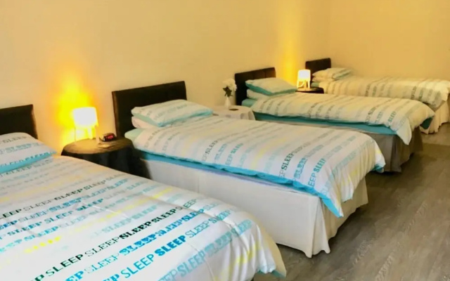 The Hall Bunkhouse