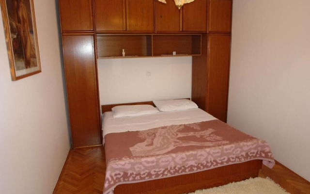 Apartments Nikolina