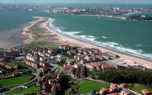 Surf House - Casa del Surf