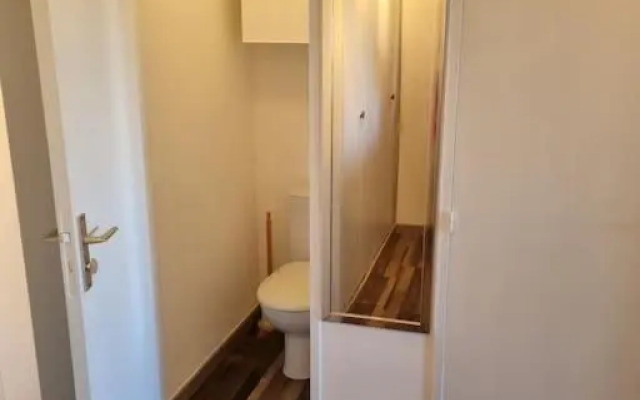 Appartement tout confort entierement renove piscine wifi parking