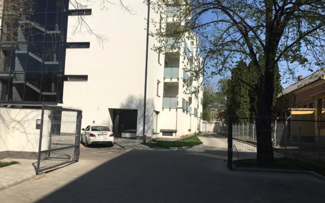 Belle Casa 34