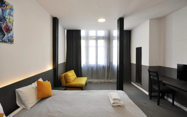 Meidan Inn