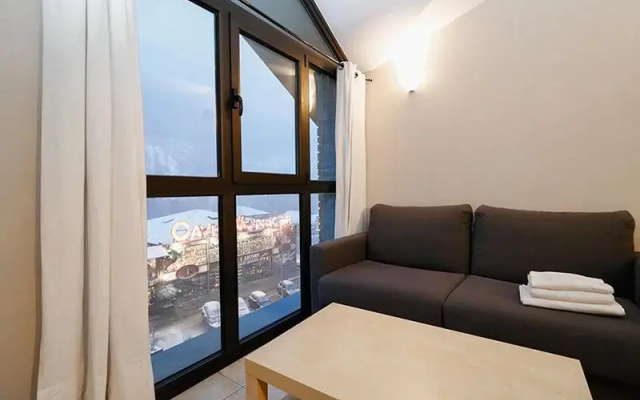 Apartamentos Degas Mikka