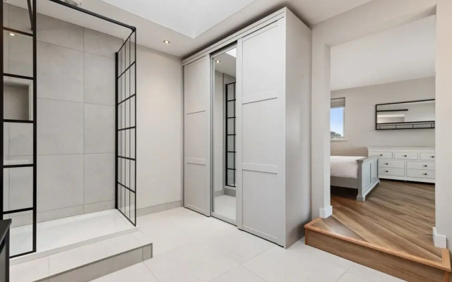 Sea Breeze - Spectacular Sea Views