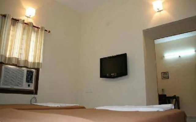 Swan Suites