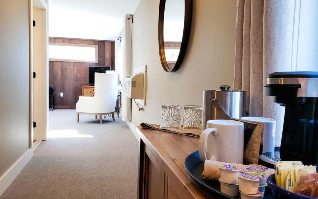 The Edgewood Inn