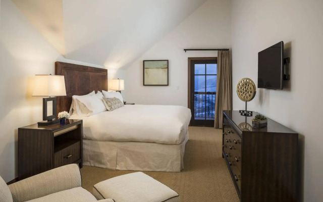 Madeline Hotel & Residences, Auberge Collection