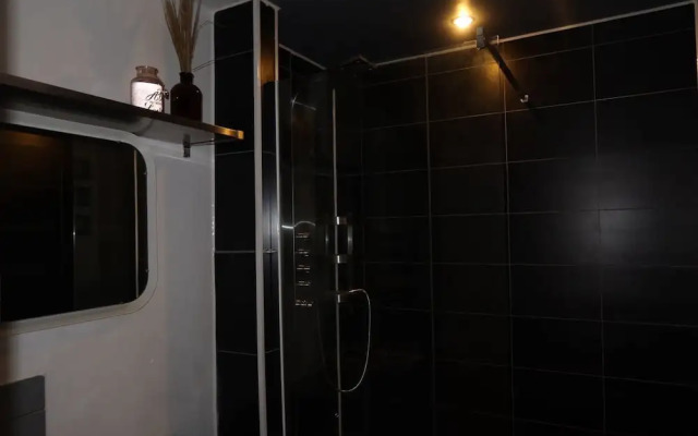 Manchester City Centre 2- Bed Flat Prime Location