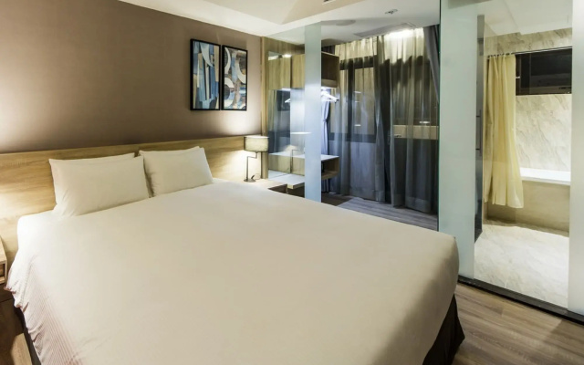 The HO Hotel