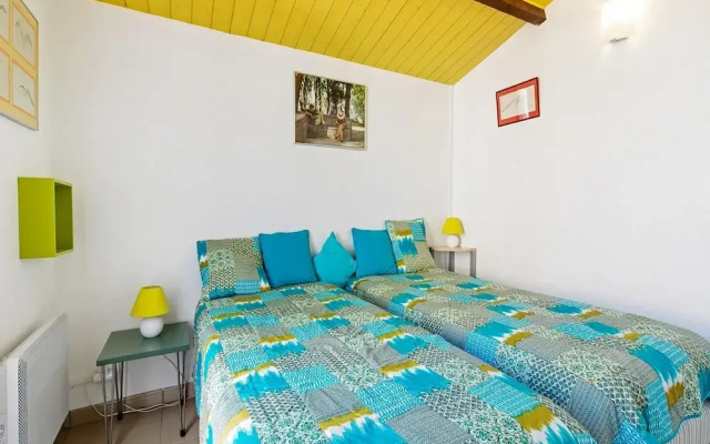 Stylish 2-bedroom Retreat in Agde
