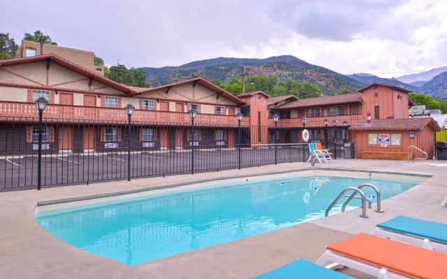 Villa Motel at Manitou Springs