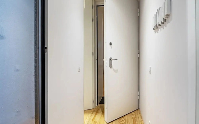 Nomad s Lux - 2bdr Almada Private Porto