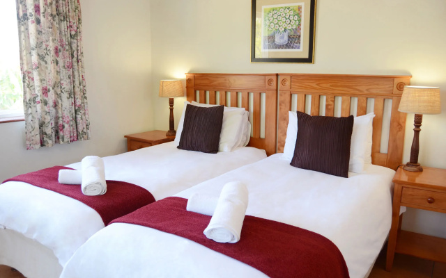 Rozenburg Guest House