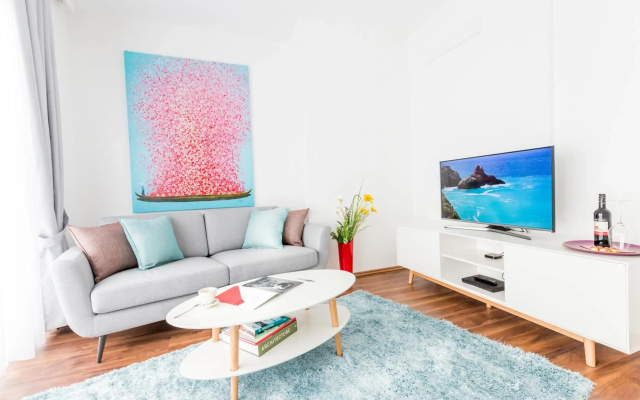 Simtown Suite Apartments