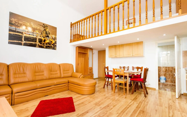 Grand Boulevard Apartments