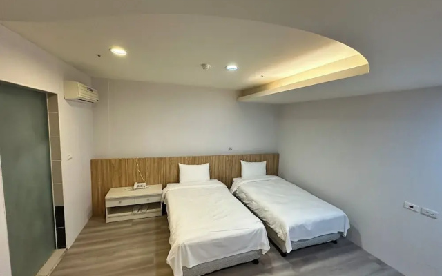 Star Yi Hotel