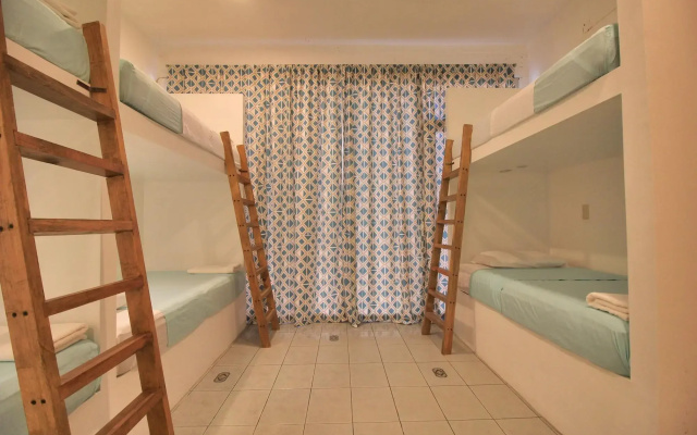 Paziflora Hostel