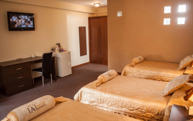 Hotel Anteus