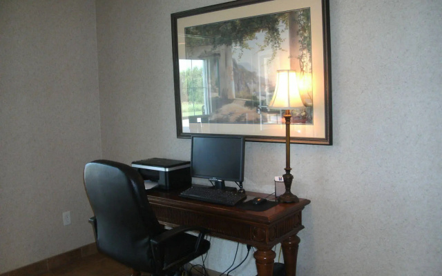 Colfax Inn