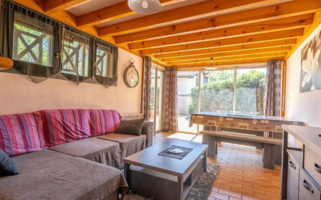 Maison T3, Jardinet Clos, Proche Lac de Biscarrosse, 4/5 Pers, Au Calme Et Parking Inclus - Fr-1-521-33