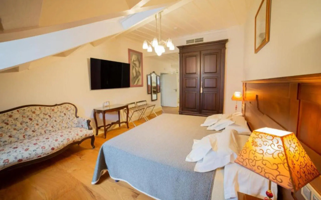 Hotel Monumento Pazo de Orbán