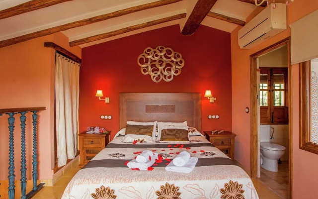 Comfortable Mansion in Rute with Hot Tub