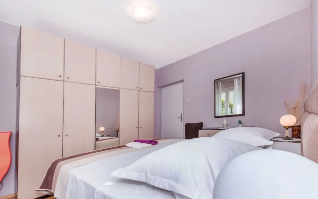 Apartment and Rooms Tatijana