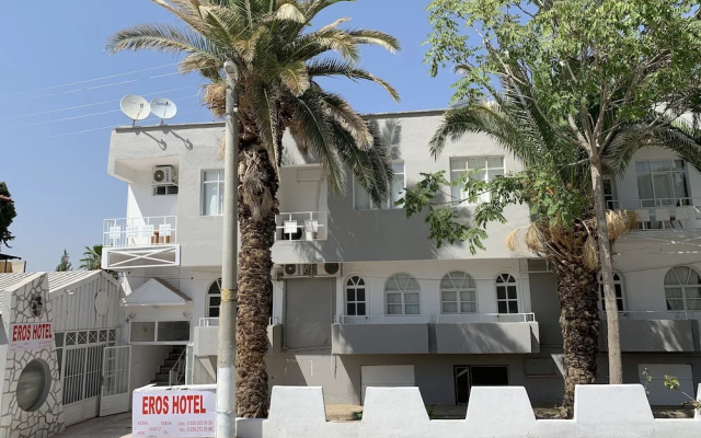 Eros Hotel