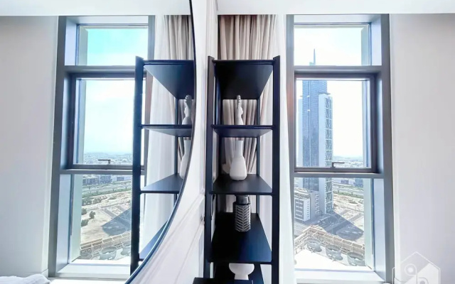 2B With Stunning Burj Views at Burj Crown