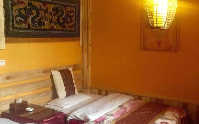 Amdo Coffee House Inn