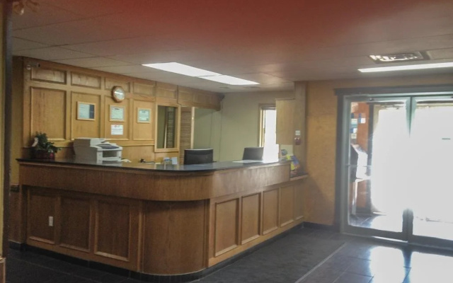 Fox Creek Inn