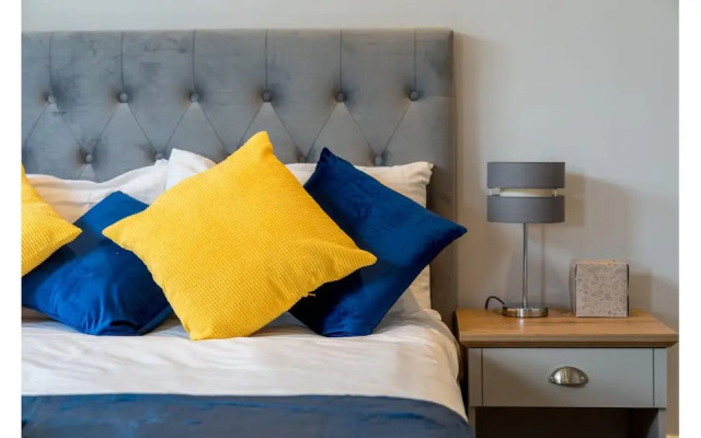 Luxurious 2 Bedroom serviced apartment