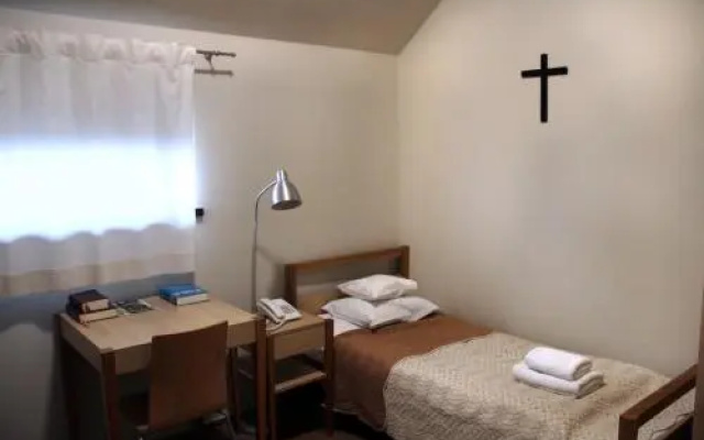Dom Gości Opactwa Benedyktynów