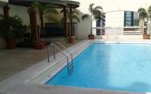 The Perla Hotel