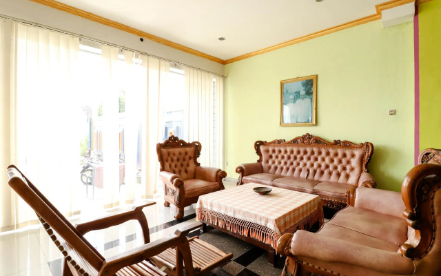Graha LPP Pramindo Inn