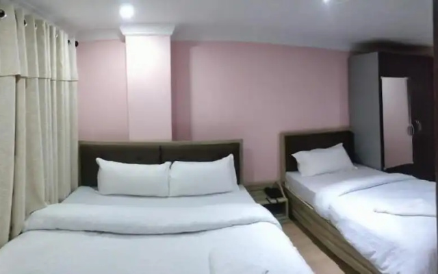 MeroStay 160 Samrajya